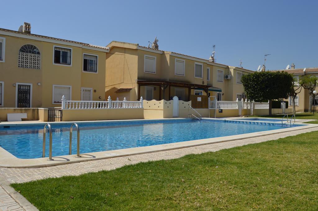 Apartment in Villamartin Dış mekan fotoğraf